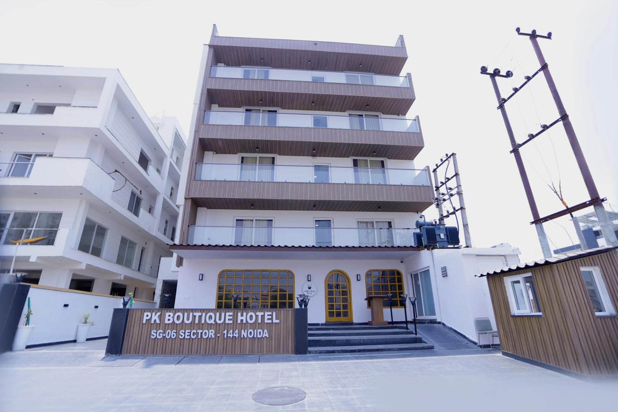 Pk Boutique Hotel Noida Exteriör bild